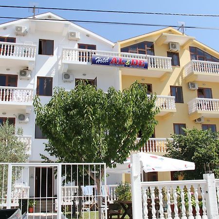 Apartments Hotel Al&De Velipoje Exterior photo
